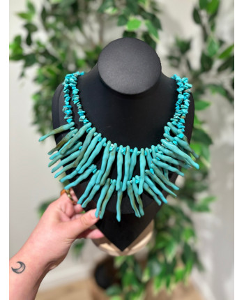 collar de corales, azul...